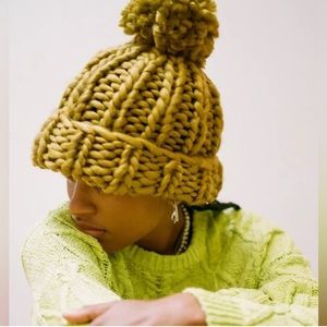 Urban Outfitters Super Chunky Knit Pompom Beanie